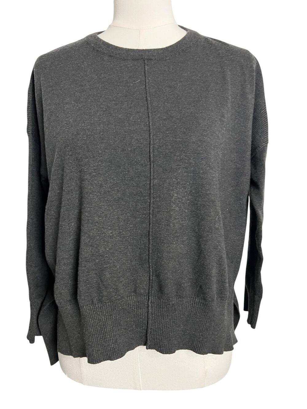Joseph A. Lightweight Crewneck Sweater Gray  Neutral Classic Basic Knit Large